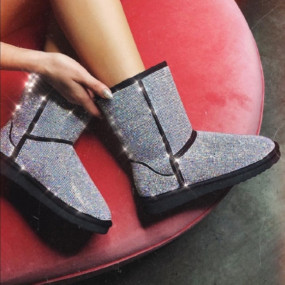 LIMITED💎Blk Sparkling Swarovski Plush Lining Boot - Picture 3 of 8